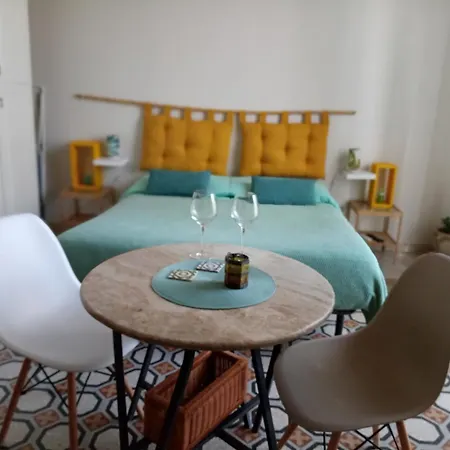 Ohana Jing Guest house *